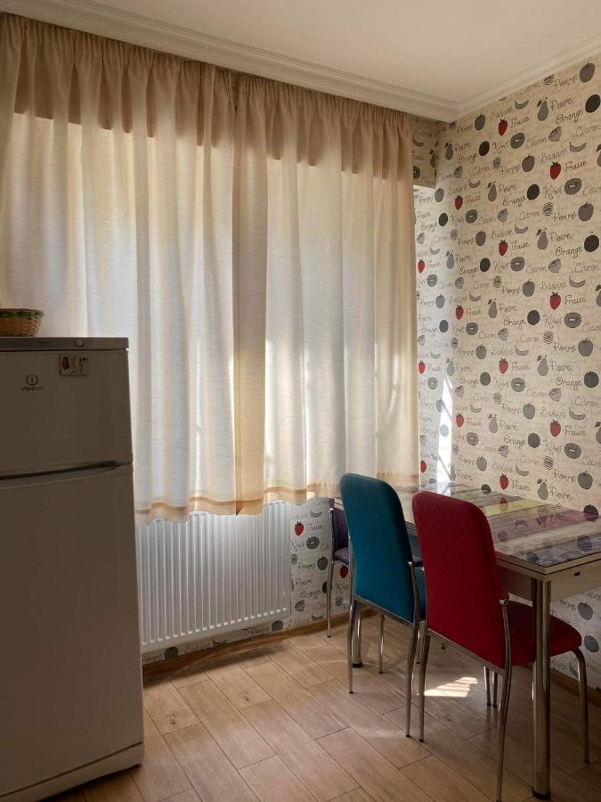 Cosy Home Rustavi  Ngoại thất bức ảnh