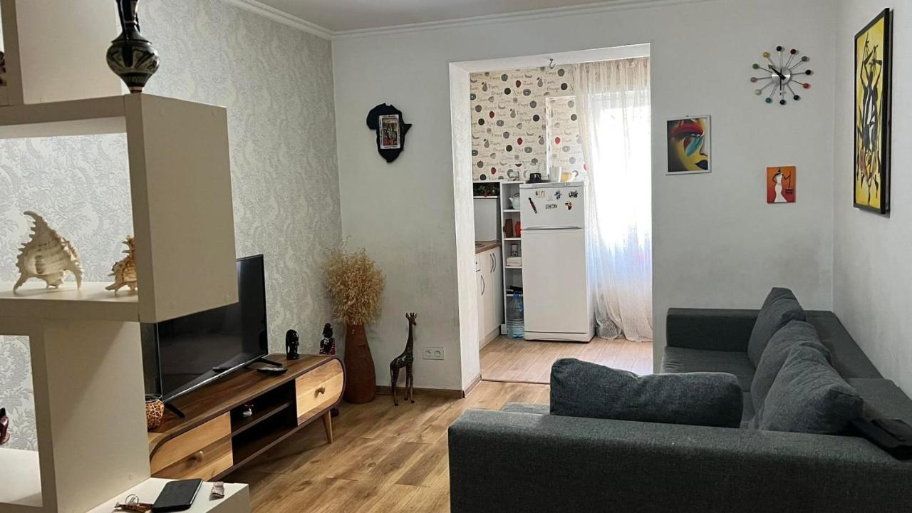 Cosy Home Rustavi  Ngoại thất bức ảnh